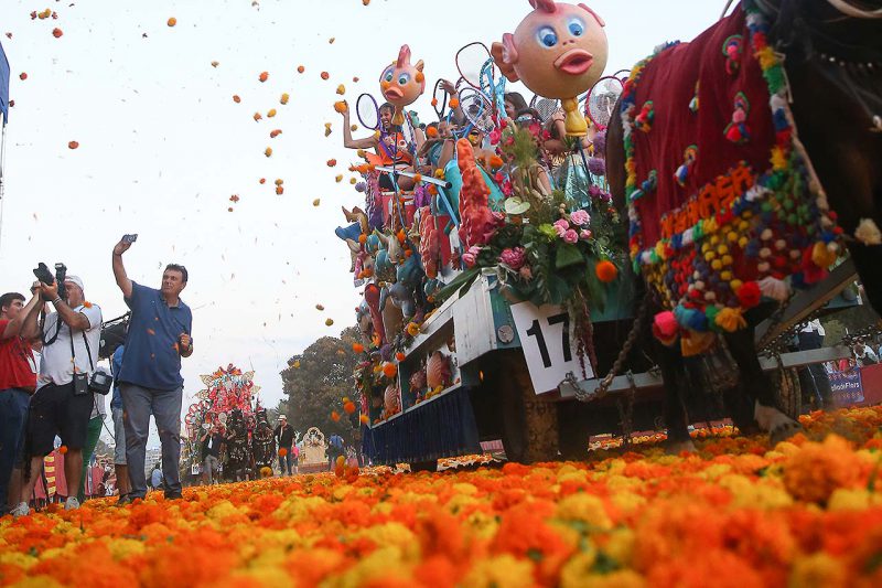 La Batalla De Flores Cierra La Feria De Julio De Valencia